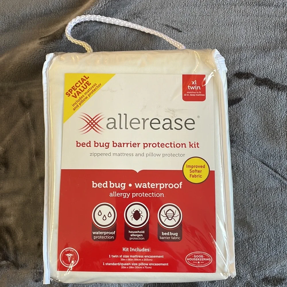 Allereease Bed Bug Barrier Protection Kit. Includes matttess and pillow casings